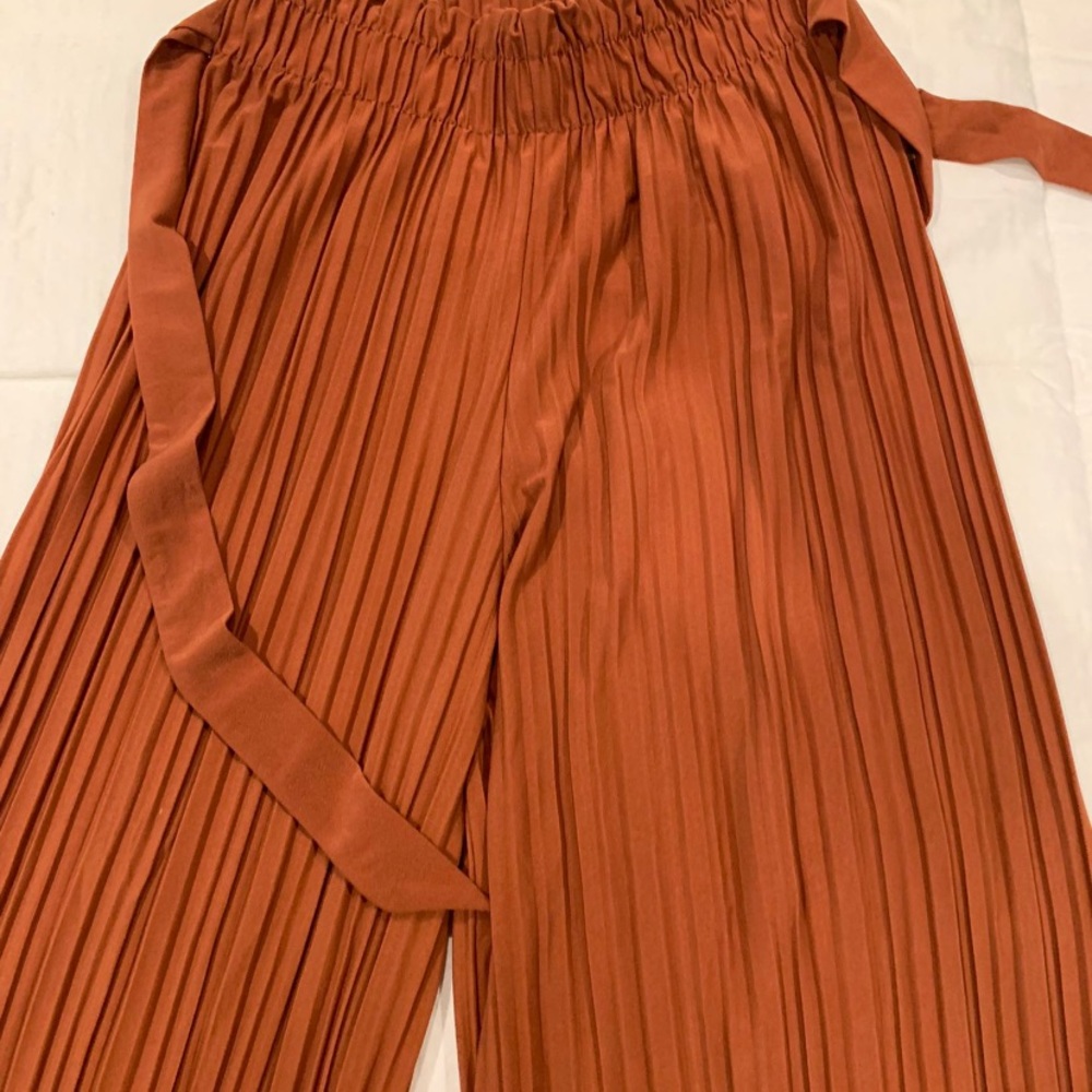 Woman pants